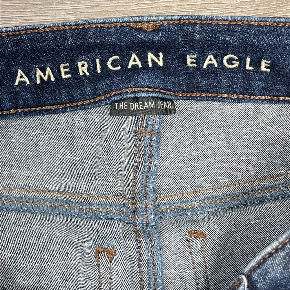NWOT American Eagle The Dream Jean Hi Rise Jegging Distressed Hem 4